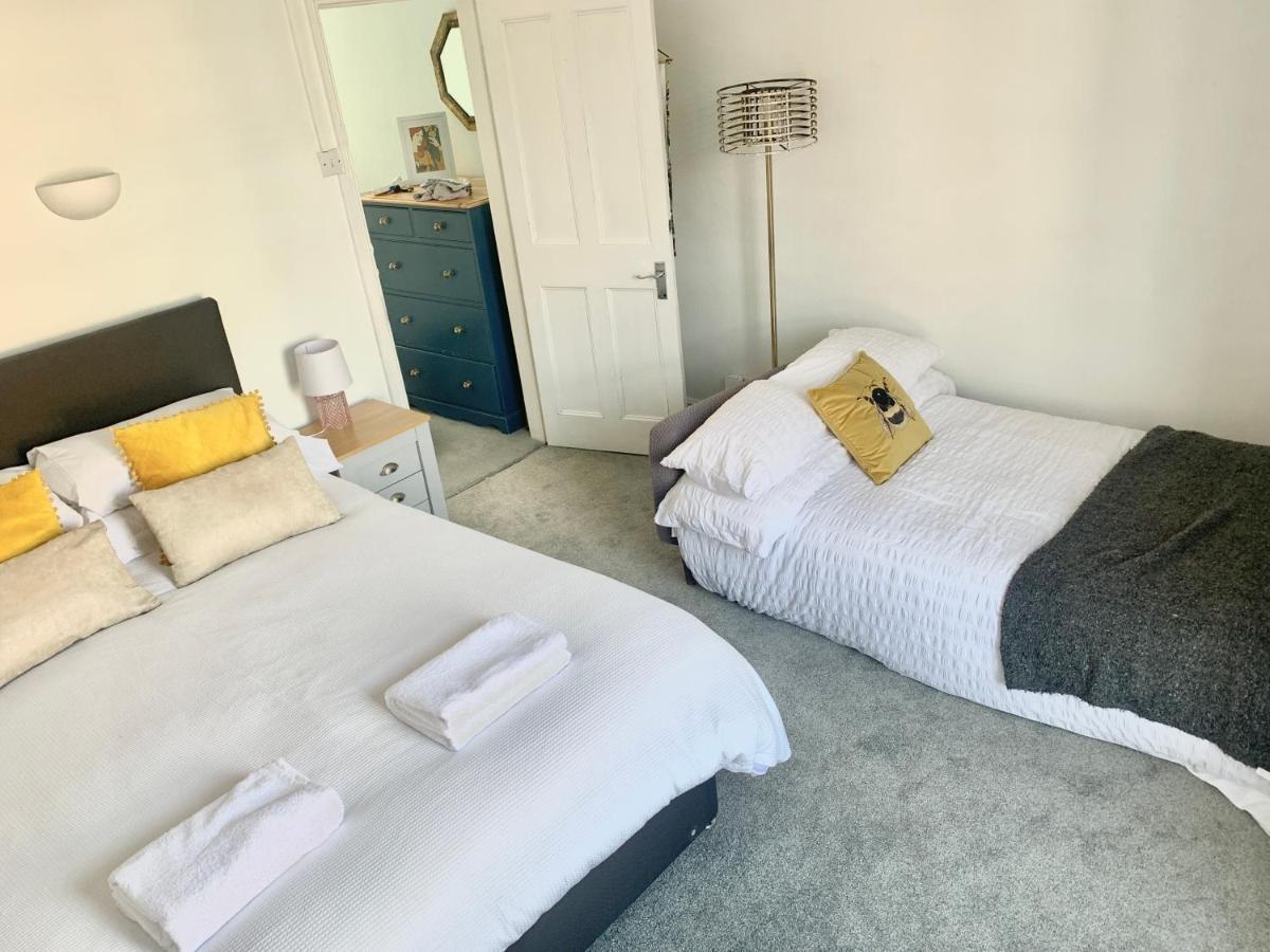 Lovely City Town House With Free Parking Sleeps 2 To 6 Guests York Eksteriør bilde