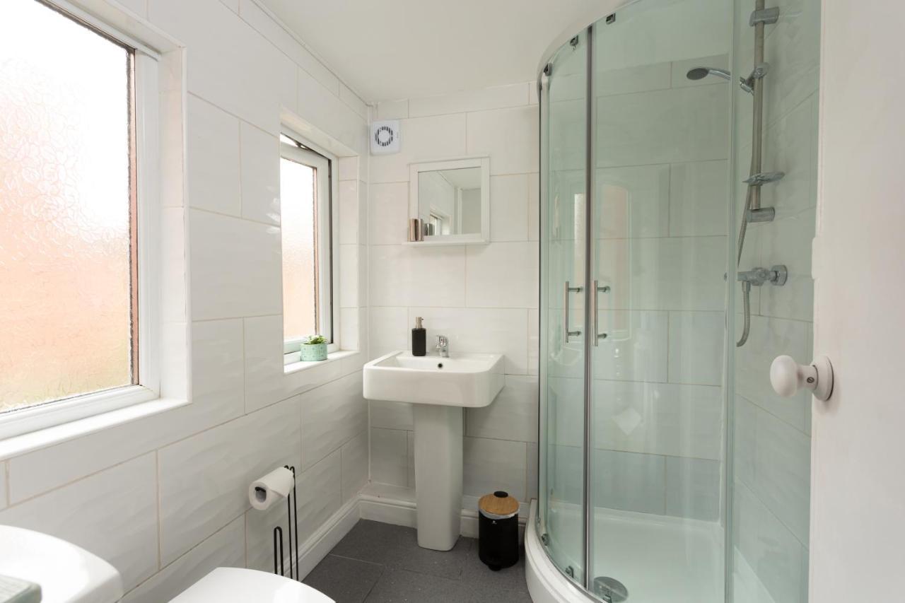 Lovely City Town House With Free Parking Sleeps 2 To 6 Guests York Eksteriør bilde